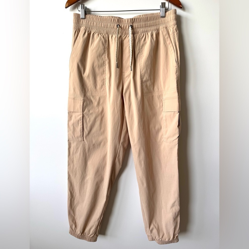 Vuori Scout Jogger Pants In Rosewater